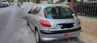 Peugeot 206 2000 1 8 2000