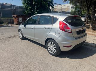 Ford Fiesta 2017-thumb-7