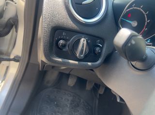 Ford Fiesta 2017-thumb-16