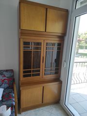 Σύνθετο σαλονιού από ξύλο καρυδιάς σε άριστη κατάσταση