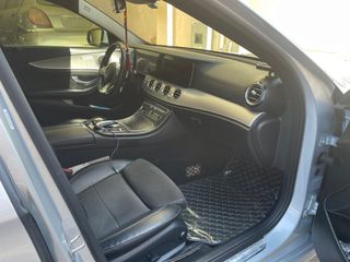 Mercedes-Benz E 220 2018 AMG LINE-thumb-7
