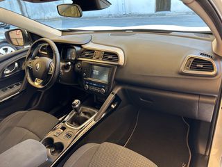 Renault Kadjar 2016 ENERGY DCI 110 EXPERIENCE-thumb-9