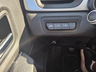 Renault Captur 2022-thumb-21