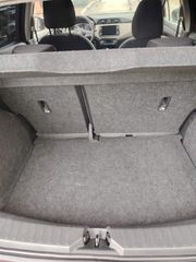 Nissan Micra 2021 Automatic-thumb-5