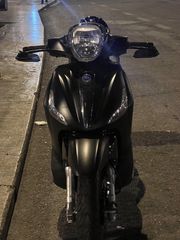 Piaggio Beverly 300 2020 Beverly