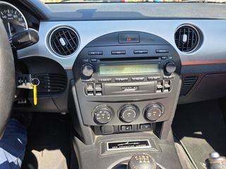Mazda MX-5 2005 NC 3RD GENERATION LIMITED 2560/3500-thumb-13