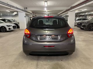 Peugeot 208 2019 1.5 BLUEHDI 100HP-thumb-4