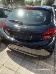 Peugeot 208 2019-thumb-1