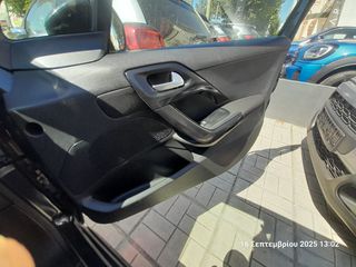 Peugeot 208 2019-thumb-14
