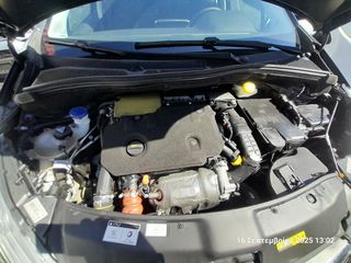 Peugeot 208 2019-thumb-15