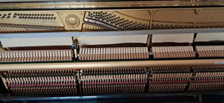Πιάνο Yamaha U3-thumb-9