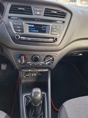 Hyundai i 20 2015 classic-thumb-11