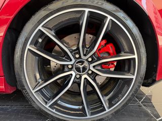 Mercedes-Benz A 35 AMG 2023 FACELIFT 4 MATIC-thumb-4