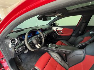 Mercedes-Benz A 35 AMG 2023 FACELIFT 4 MATIC-thumb-25