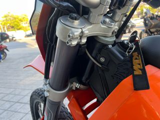KTM 690 Enduro 2009-thumb-10