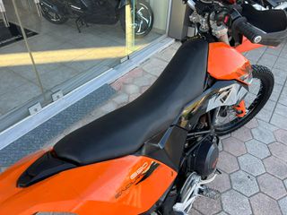 KTM 690 Enduro 2009-thumb-3