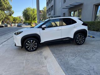 Toyota Yaris Cross 2022 1.5 Hybrid 116 ps STYLE
