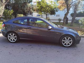 Mercedes-Benz C 180 2005