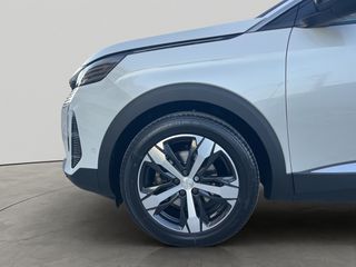 Peugeot 3008 2022 1.2 PURETECH 130 ACTIVE GRIP-thumb-8