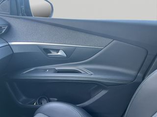 Peugeot 3008 2022 1.2 PURETECH 130 ACTIVE GRIP-thumb-15
