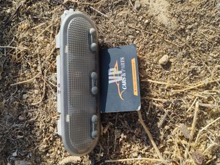 Κεντρική πλαφονιέρα Nissan Micra 2002 - 2010.