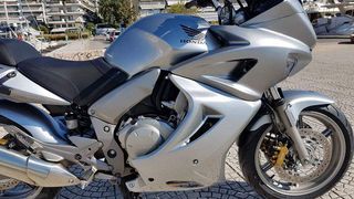 Honda CBF 1000 2009-thumb-10