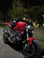 Ducati Monster 821 2015