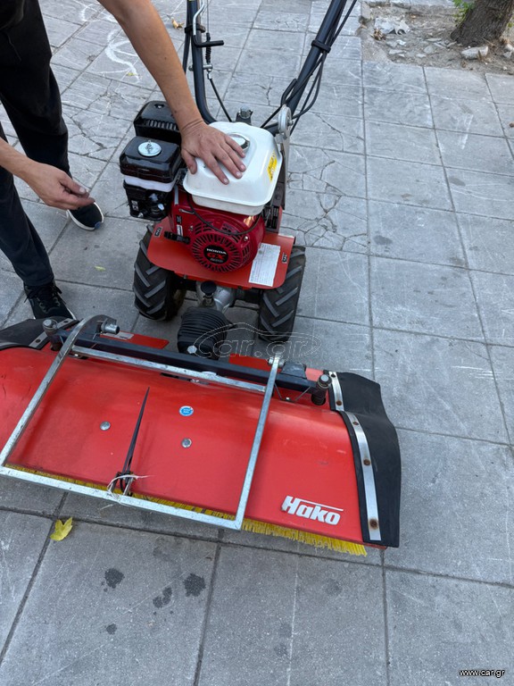 Σκούπες Hako 2025 Με καινούργιο κινητήρα HONDA