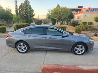 Opel Insignia 2017 Grand sport 1,6 cdti 135 hp full extra-thumb-26