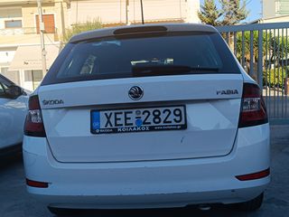 Skoda Fabia 2019-thumb-6