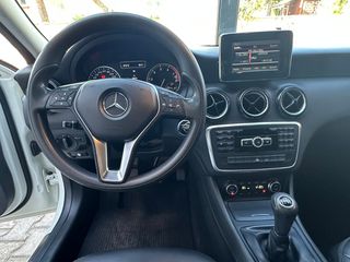 Mercedes-Benz A 180 2013 AMG Εuro 6 Ελληνικής Αντιπροσωπείας-thumb-35