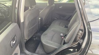 Nissan Qashqai 2012-thumb-11