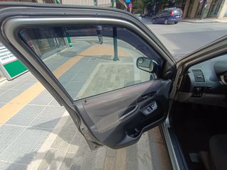 Suzuki Ignis 2004 1.3 VVT 4x4-thumb-14