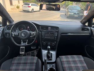 Volkswagen Golf 2018 2.0 TSI DSG BMT GTI-thumb-8