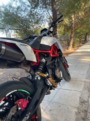 Aprilia Dorsoduro 750 2008