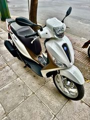 Piaggio Medley 150 2024-thumb-2