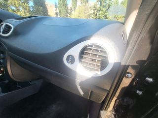 Renault Clio 2011 1.2 AUTHENTIQUE 75 PS 3 DOORS ΠΡΟΣΦΟΡΑ-thumb-40