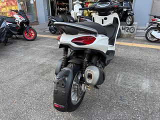 Piaggio Beverly 310 2026-thumb-7