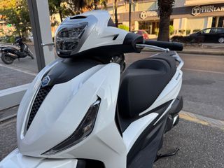 Piaggio Beverly 310 2026-thumb-11