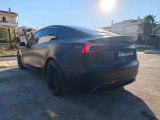 Tesla Model 3 2024 PERFORMANCE-thumb-6