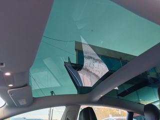 Tesla Model 3 2024 PERFORMANCE-thumb-20