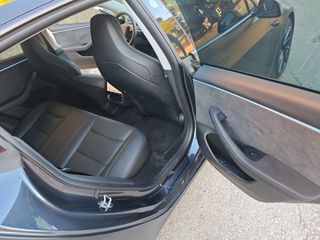 Tesla Model 3 2024 PERFORMANCE-thumb-26