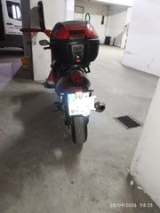 Suzuki GSX 750 1998 GSX750F-thumb-6