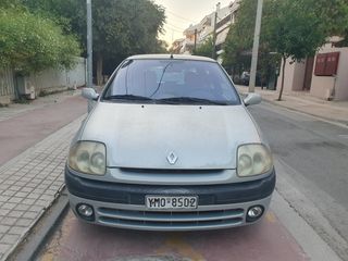 Renault Clio 2000 16V
