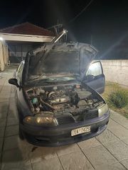 Mitsubishi Carisma 2003