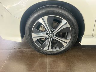 Nissan Leaf 2018 (40 kWh) N-CONNECTA full extra navi clima camera δερμα-thumb-60