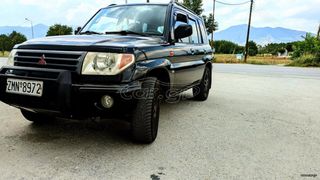 Mitsubishi Pajero Pinin 2004-thumb-1