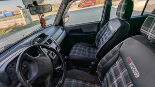 Mitsubishi Pajero Pinin 2004-thumb-3