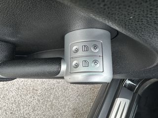 Mercedes-Benz SLK 200 2007-thumb-25