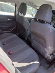 Peugeot 308 2018-thumb-8